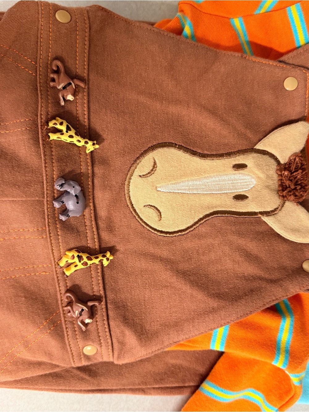 Kids Brown Horse Applique Overalls with Orange Stripe Shirt - Picture 5 of 7